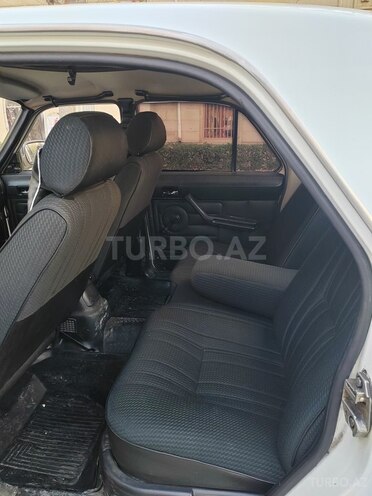 GAZ 3110 1998, 58,000 km - 2.4 l - Yevlax