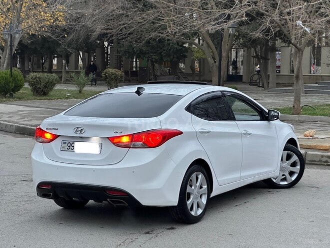 Hyundai Elantra 2011, 212,332 km - 1.8 l - Bakı