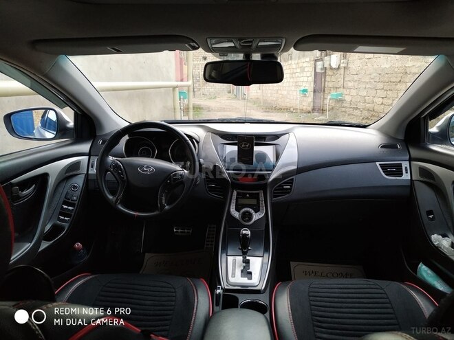 Hyundai Elantra 2011, 212,332 km - 1.8 l - Bakı
