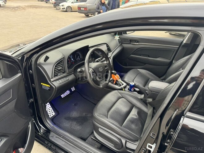 Hyundai Avante 2015, 151,093 km - 1.6 л - Bakı