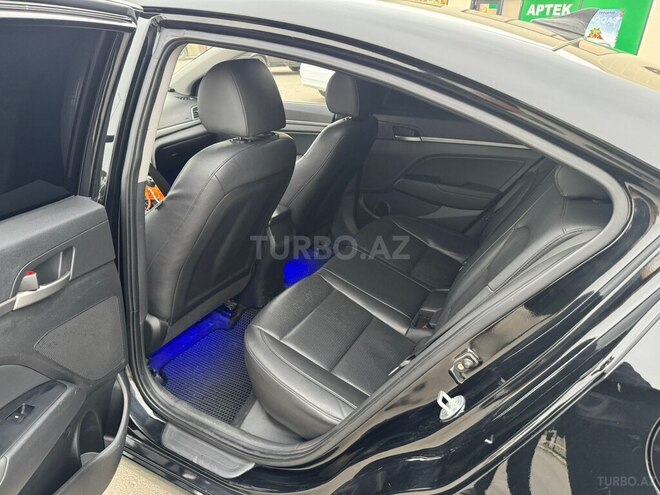 Hyundai Avante 2015, 151,093 km - 1.6 л - Bakı