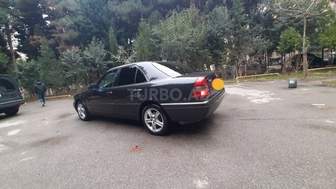 Mercedes C 180 1995, 442,365 km - 1.8 l - Bakı