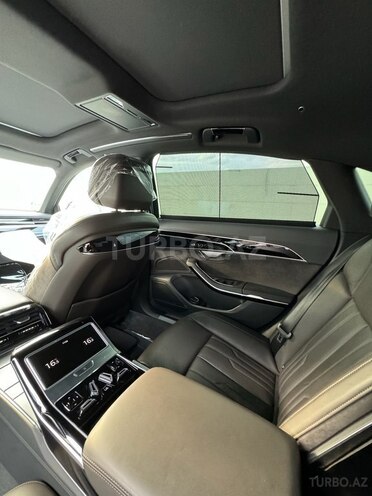 Audi A8-5
