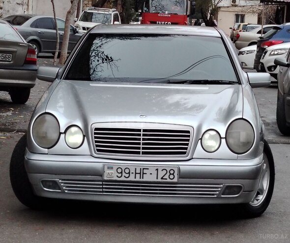 Mercedes E 220 d 1999, 245,000 km - 2.2 л - Bakı