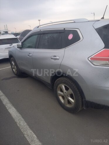 Nissan X-Trail 2015, 220,000 km - 2.0 l - Bakı