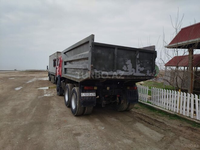 KamAz 55111 1990, 586,934 km - 11.0 l - Salyan