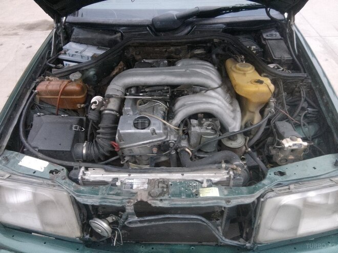 Mercedes E 300 d 1993, 198,000 km - 3.0 l - Sabirabad