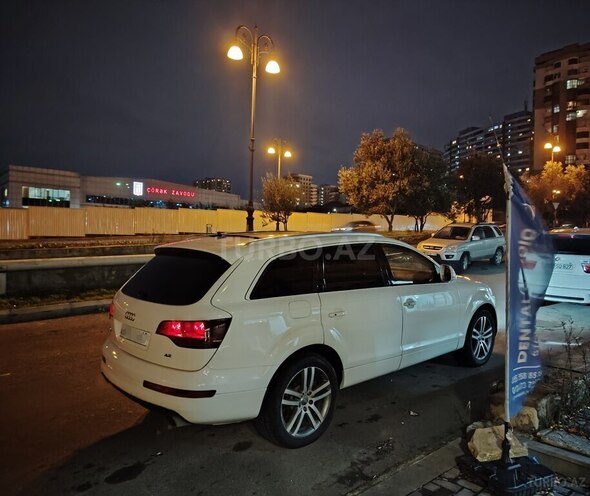 Audi Q7 2006, 285,000 km - 4.2 l - Bakı