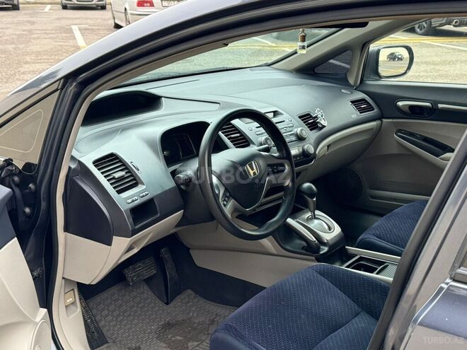 Honda Civic 2008, 330,000 km - 1.3 l - Sumqayıt