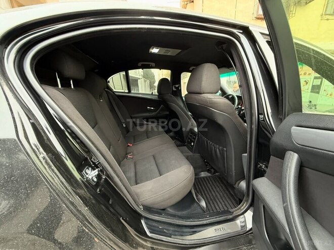 BMW 525 2007, 285,000 km - 2.5 l - Bakı