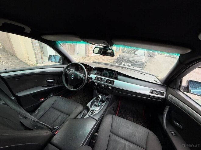 BMW 525 2007, 285,000 km - 2.5 l - Bakı