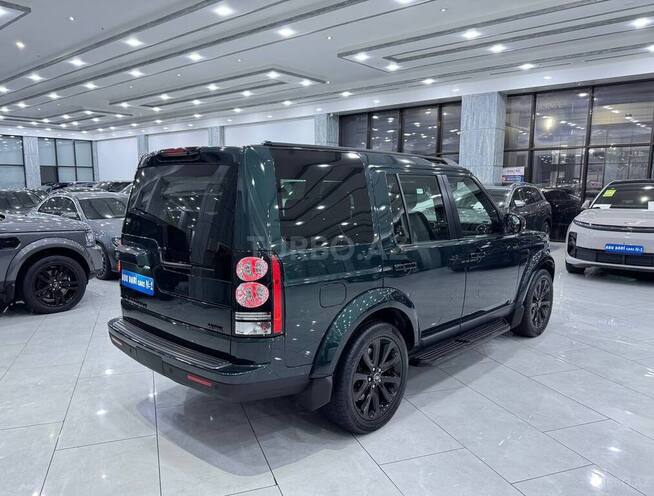 Land Rover Discovery-5