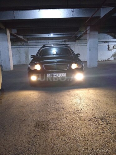 Mercedes C 220 d 2001, 511,000 km - 2.2 л - Bakı