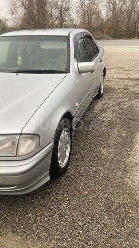 Mercedes C 200 1997, 260,000 km - 2.0 л - Ağdaş
