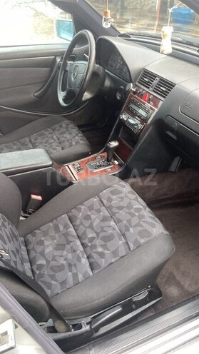 Mercedes C 200 1997, 260,000 km - 2.0 л - Ağdaş