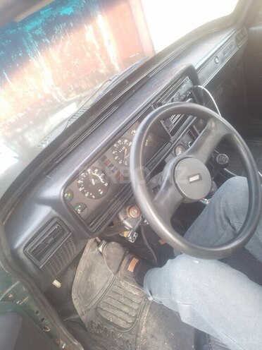 LADA (VAZ) 2107 1989, 98,000 km - 1.3 л - Goranboy