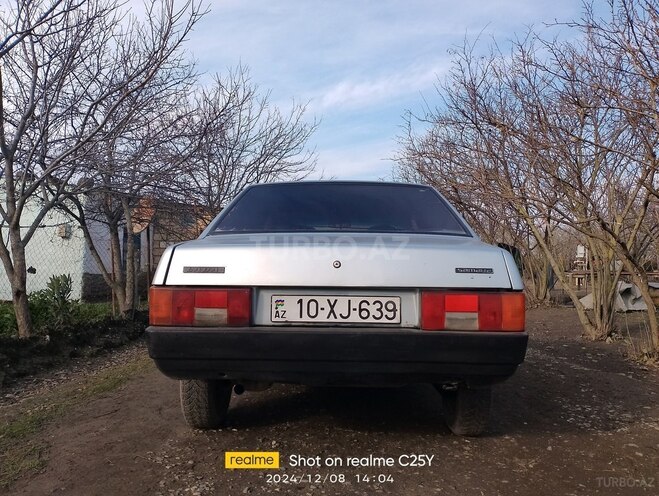 LADA (VAZ) 21099 1998, 300,000 km - 1.5 l - Quba