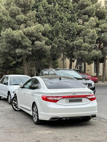 Hyundai Grandeur 2016, 186,000 km - 2.2 l - Bakı