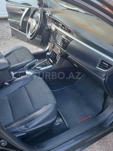 Toyota Corolla 2014, 257,000 km - 1.6 л - Bakı