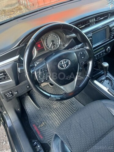 Toyota Corolla 2014, 257,000 km - 1.6 л - Bakı
