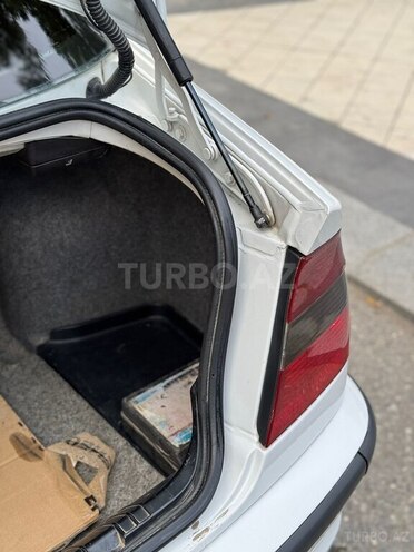 BMW 320 2003, 296,789 km - 2.0 l - Bakı