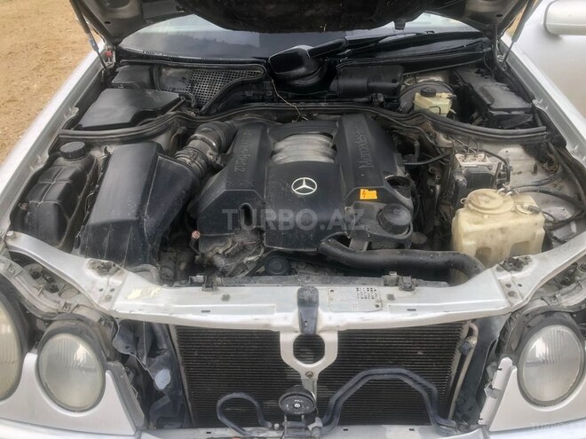 Mercedes E 240 1998, 788,272 km - 2.4 л - Bakı