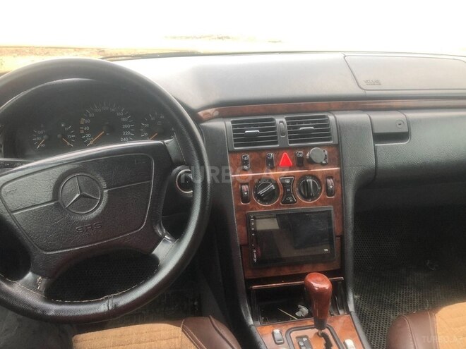 Mercedes E 240 1998, 788,272 km - 2.4 л - Bakı