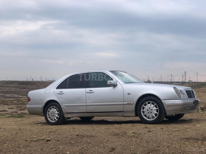 Mercedes E 240 1998, 788,272 km - 2.4 л - Bakı