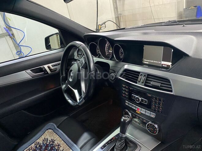 Mercedes C 250 2012, 240,000 km - 1.8 л - Bakı