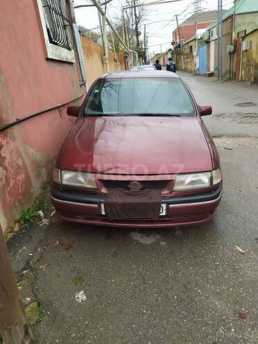 Opel Vectra 1994, 220,000 km - 1.8 l - Bakı