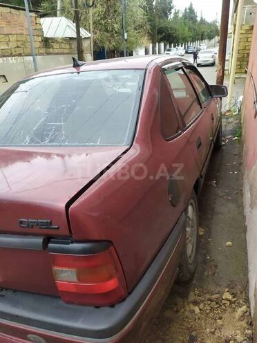 Opel Vectra 1994, 220,000 km - 1.8 l - Bakı