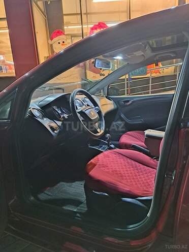 SEAT Ibiza 2013, 219,000 km - 1.6 л - Bakı