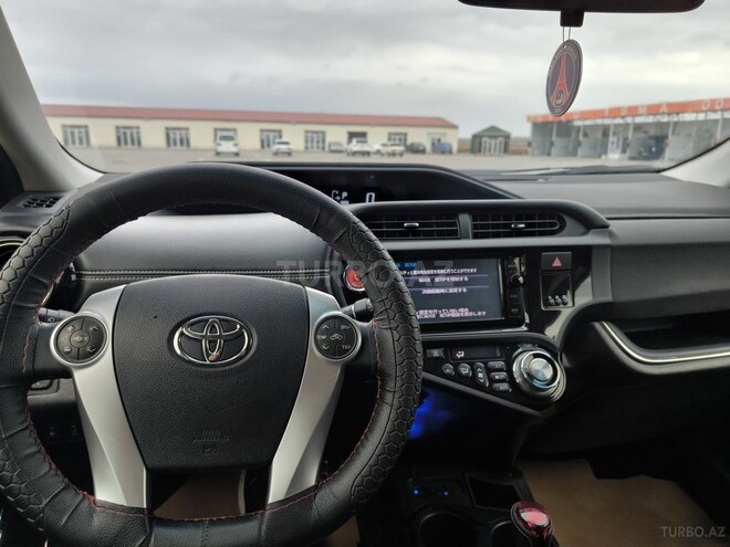Toyota Aqua 2015, 62,000 km - 1.5 l - Bakı