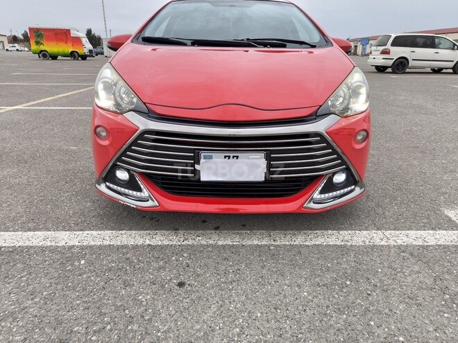 Toyota Aqua 2015, 62,000 km - 1.5 l - Bakı