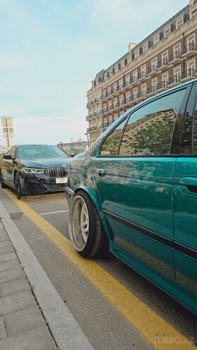BMW 530 2002, 208,000 km - 3.0 l - Bakı