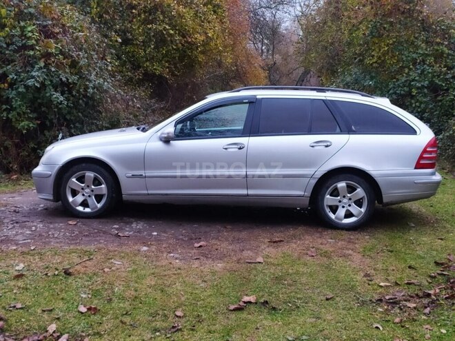 Mercedes C 230 2001, 501,000 km - 2.3 л - Oğuz