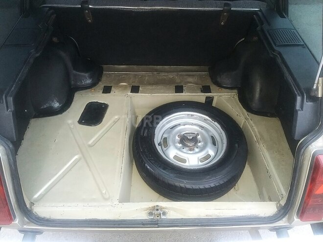 LADA (VAZ) 2104 2009, 332,000 km - 1.6 л - Bakı
