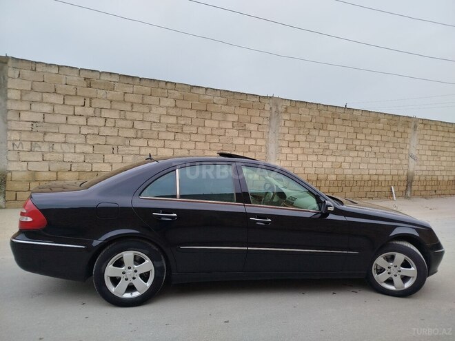 Mercedes E 240 2005, 259,500 km - 2.6 l - Bakı