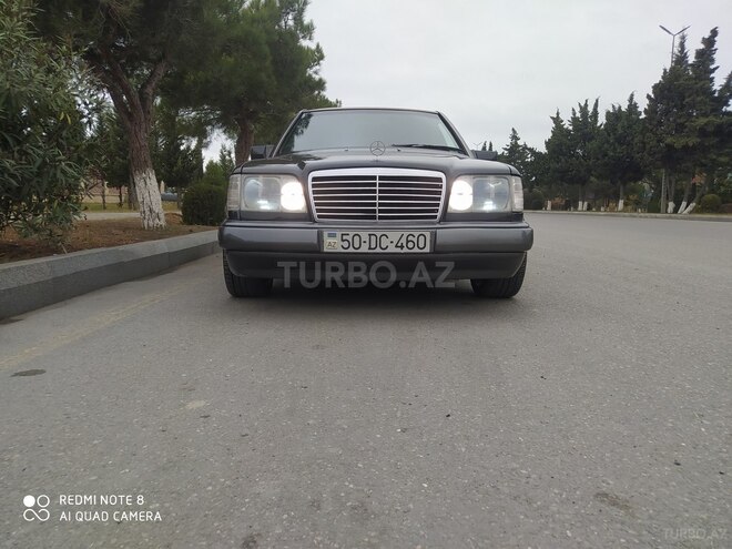 Mercedes E 200 1995, 420,000 km - 2.0 l - Sumqayıt