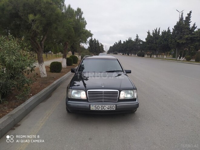 Mercedes E 200 1995, 420,000 km - 2.0 l - Sumqayıt