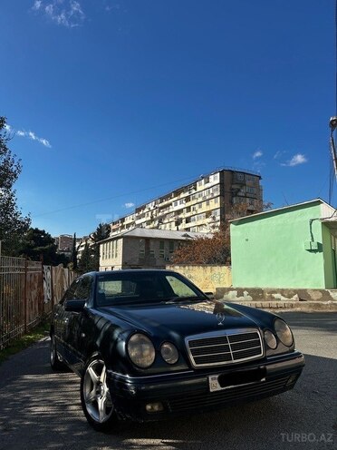 Mercedes E 240 1998, 440,000 km - 2.4 л - Bakı