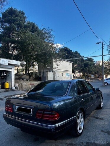 Mercedes E 240 1998, 440,000 km - 2.4 л - Bakı