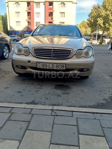Mercedes C 320 2002, 296,000 km - 3.2 l - Bakı