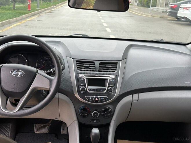 Hyundai Accent 2017, 93,500 km - 1.6 l - Bakı