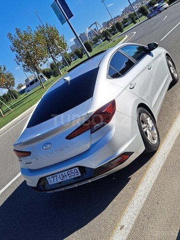Hyundai Elantra 2019, 140,013 km - 2.0 l - Bakı