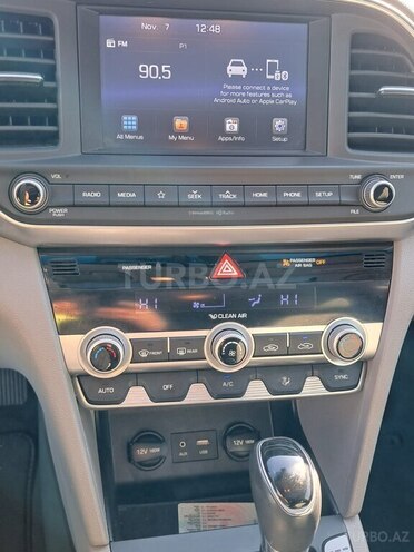 Hyundai Elantra 2019, 140,013 km - 2.0 l - Bakı