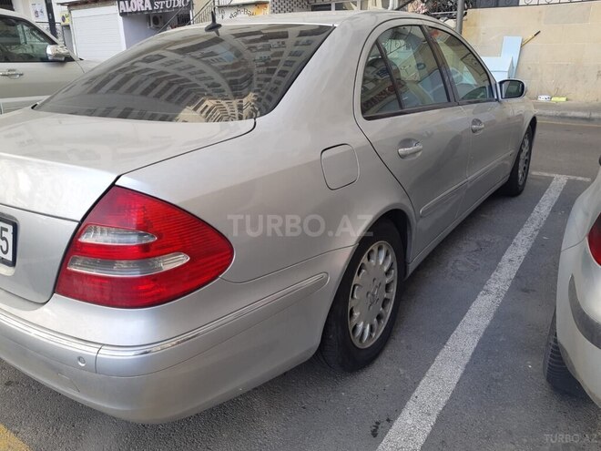 Mercedes E 240 2002, 288,000 km - 2.6 l - Bakı