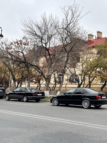 Mercedes E 230 1990, 454,005 km - 2.3 l - Sumqayıt
