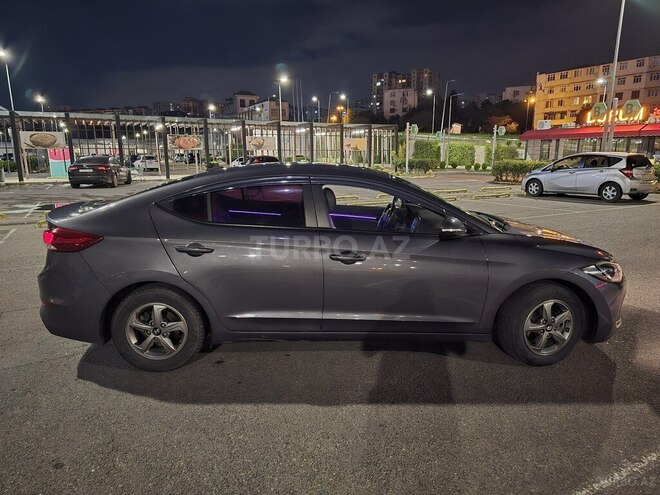 Hyundai Avante 2015, 154,000 km - 1.6 l - Bakı