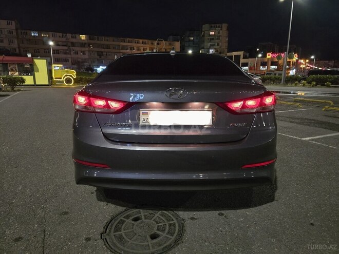 Hyundai Avante 2015, 154,000 km - 1.6 l - Bakı